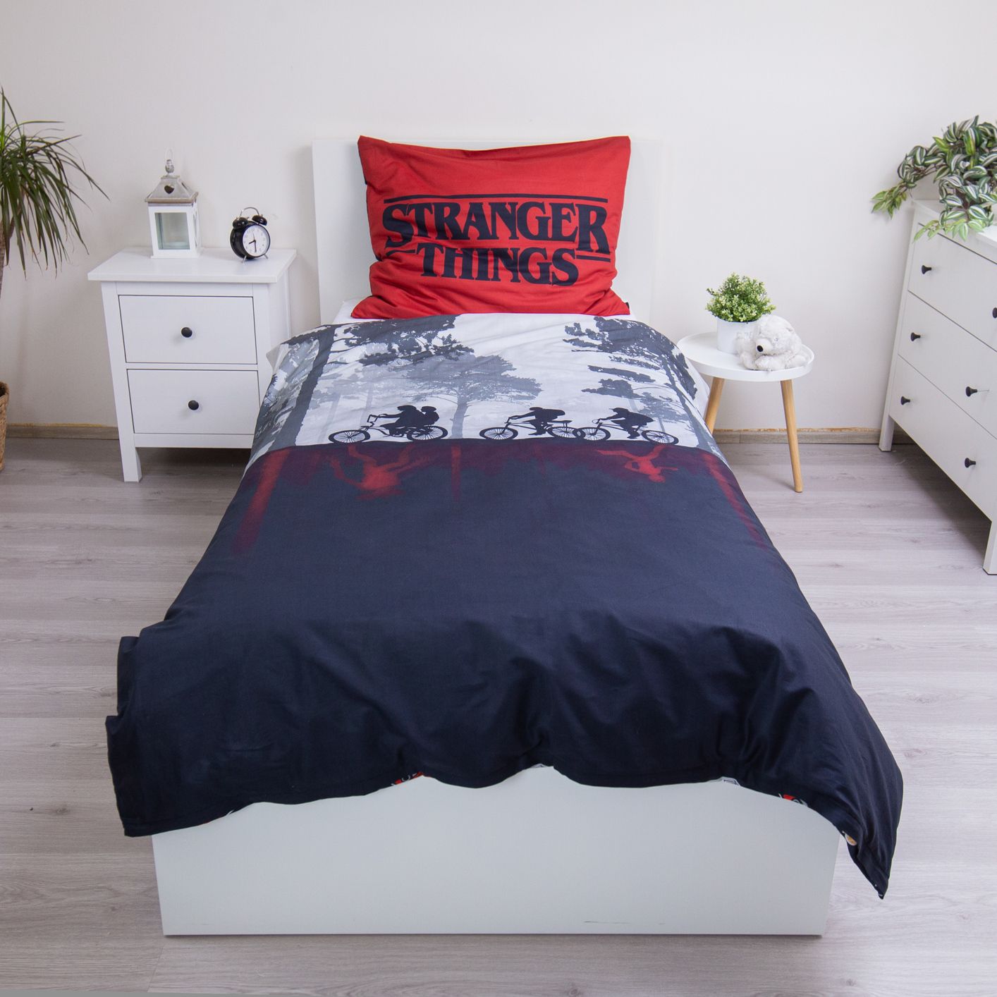 Stranger Things Dekbedovertrek 140x200cm Duurzaam Katoen COMBI DEAL