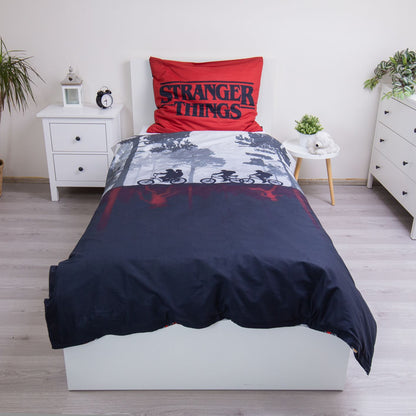 Stranger Things Dekbedovertrek 140x200cm Duurzaam Katoen COMBI DEAL